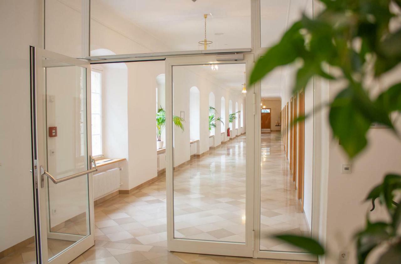 Gaestehaus St. Georg - Weltenburger Klosterbetriebe Gmbh Кельхайм Экстерьер фото